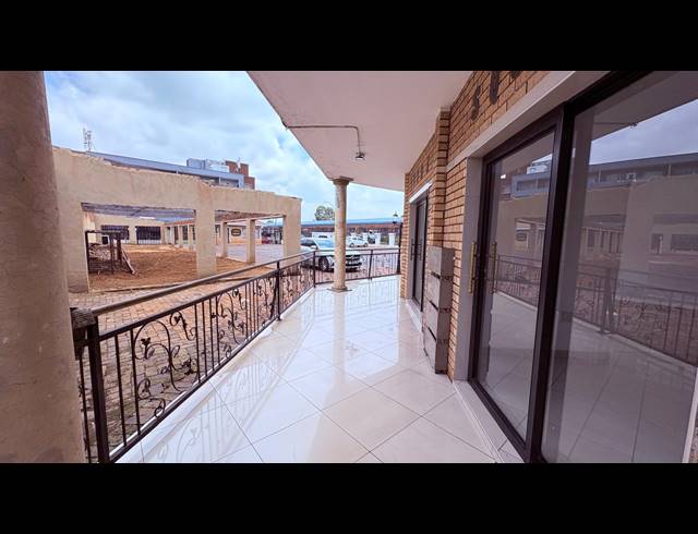 1,600M² BUSINESS CENTRE FOR SALE IN WESTDENE